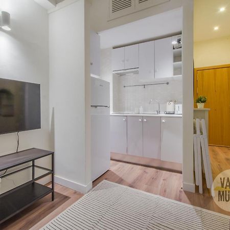 Elegante Apt Para 3 En Chueca A 1 Min De Gran Via Madrid Kültér fotó